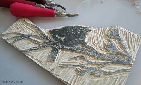 LINDA COTE-Blackbird carving3